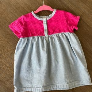 EUC Tucker Tate short sleeve top 18M